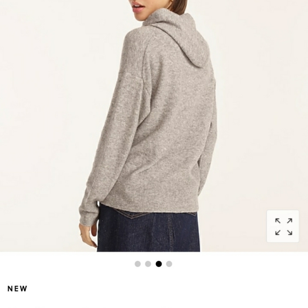 J crew sweater in Super soft yarn - Picture 2 of 11